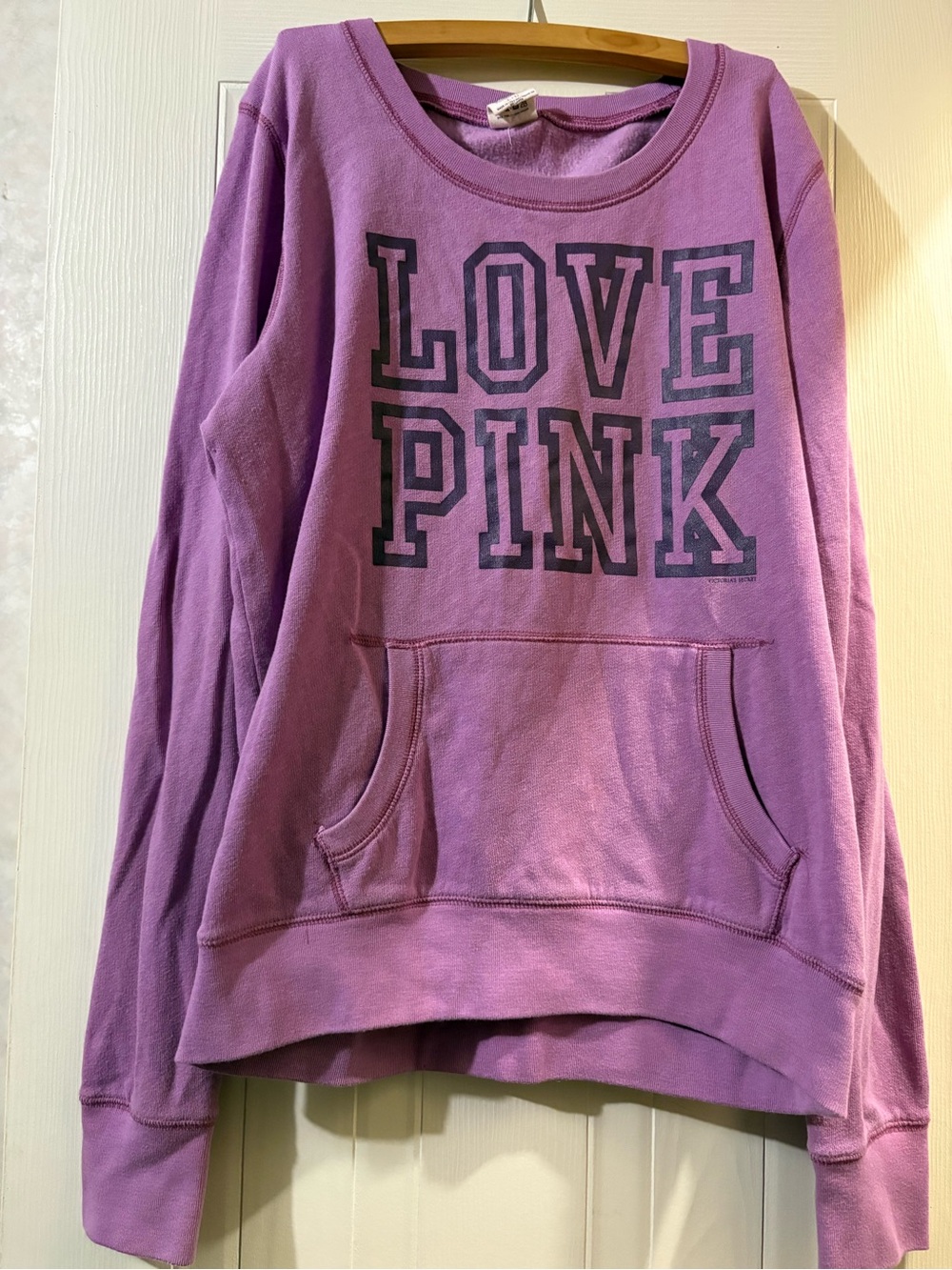 PINK Victoria's Secret Lavender 'LOVE PINK' Pullover Sweatshirt